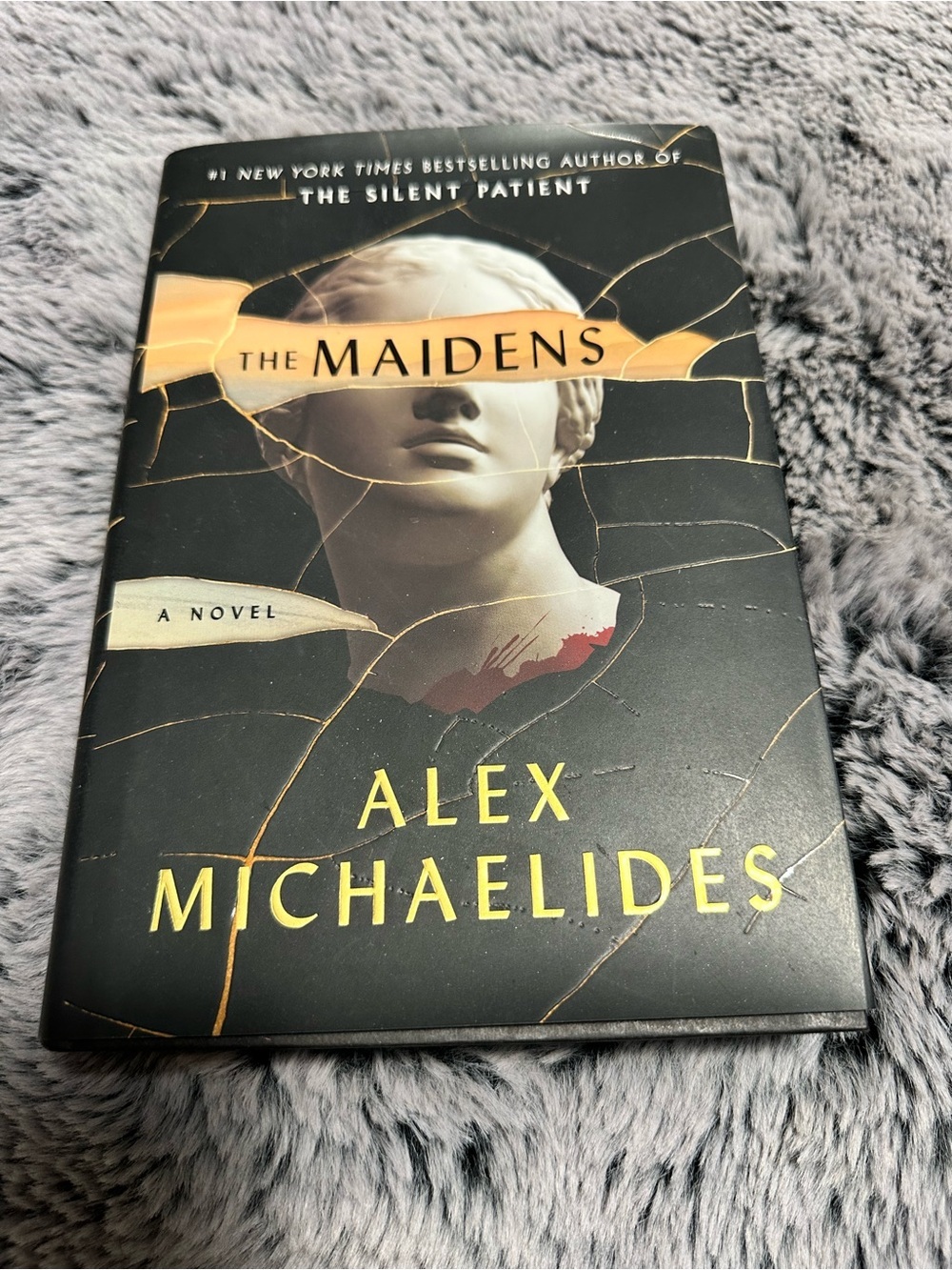 📚4 for $25📚 - The Maidens by Alex Michaelides